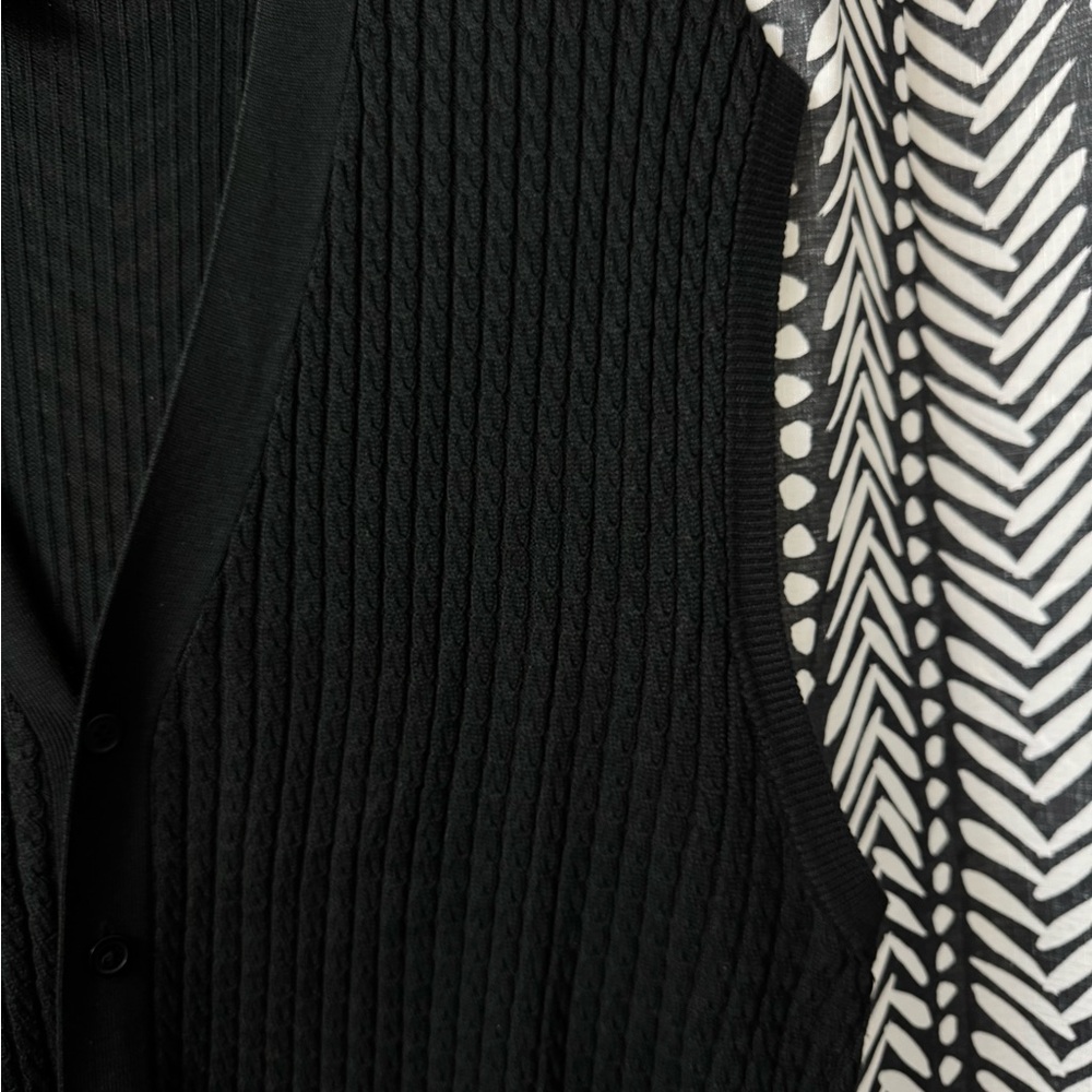 Men's Black Knitted Vest - Picture 4 of 8